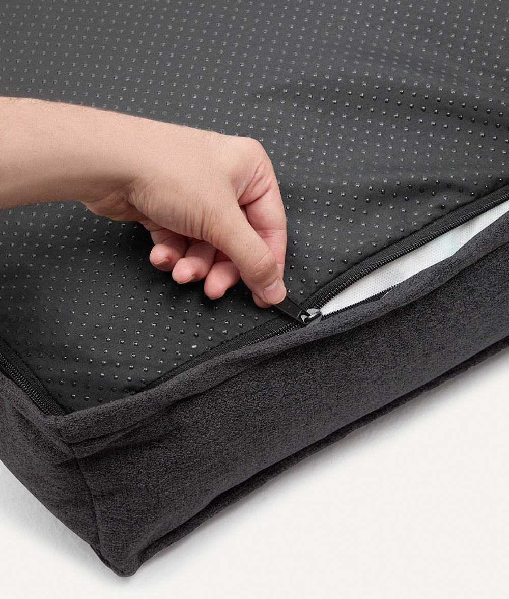 Anthracite Black Dog Bed Cover, Cuadra