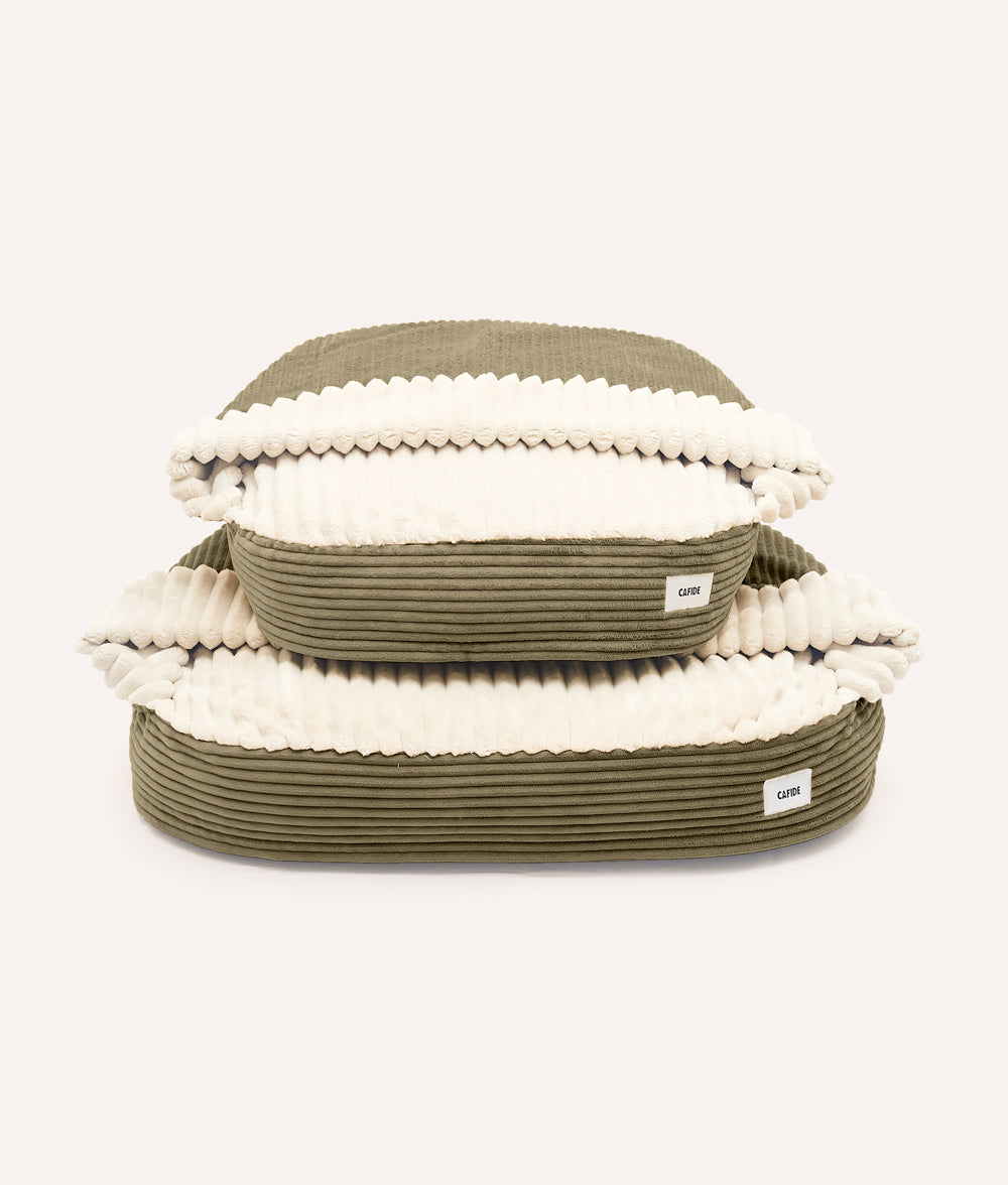 Cama Perro con Capucha Pana Verde, Maso