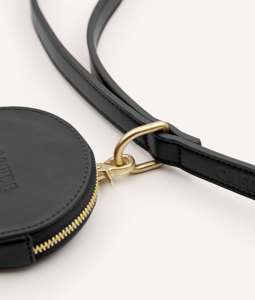 Schwarz Süßigkeitentasche aus veganem Leder, Jala