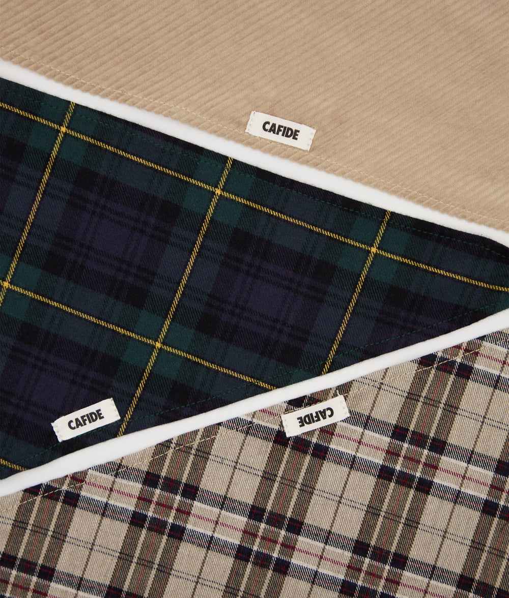 Beiges Hundehalstuch aus Cord, Nata