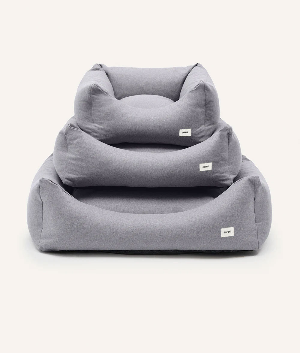 Graues Hundebett, Snozy