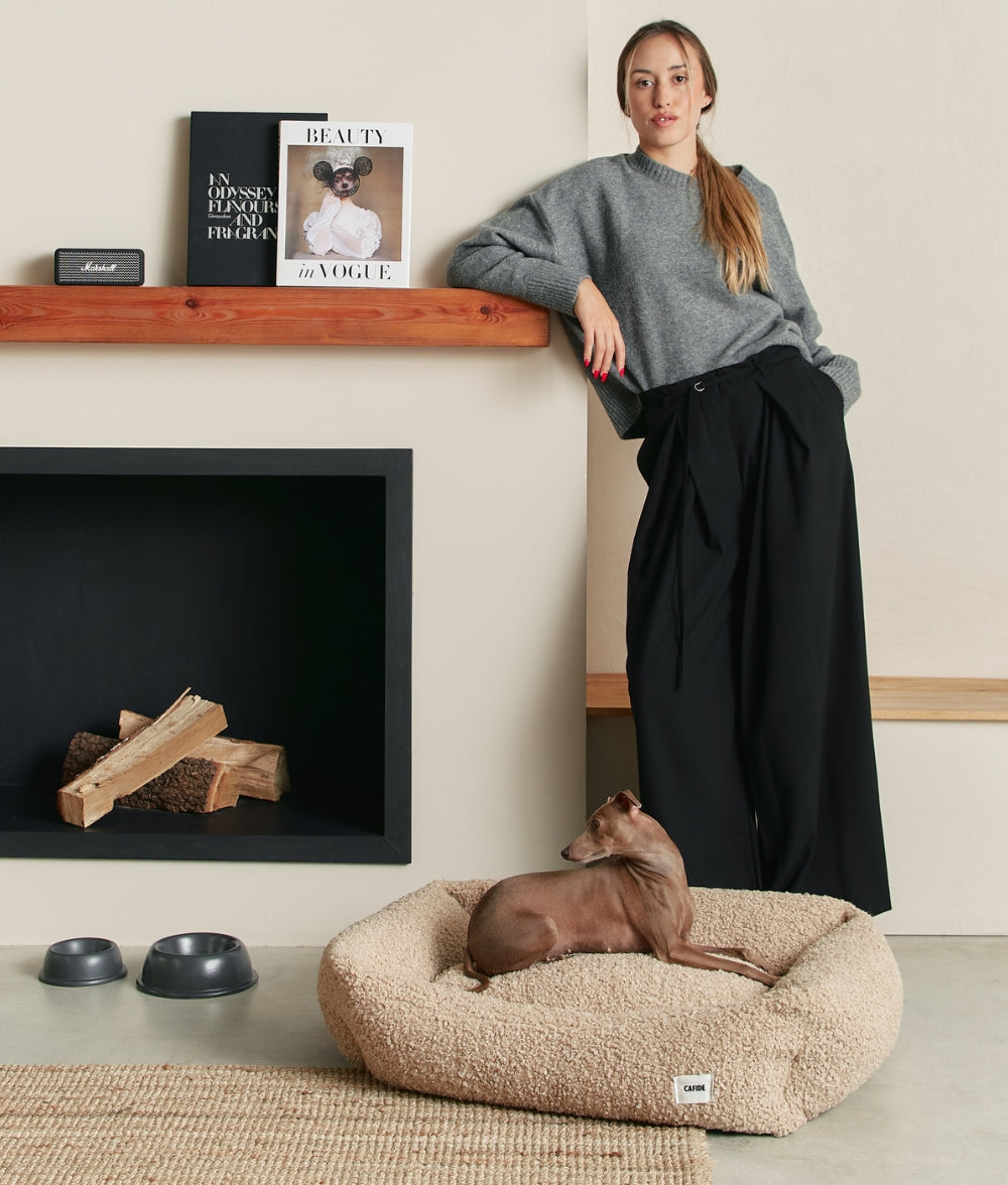 Beigefarbenes Teddy-Hundebett, Snozy