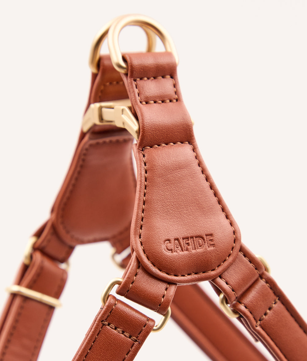 Harnais en Cuir Vegan Bordeaux, Jala