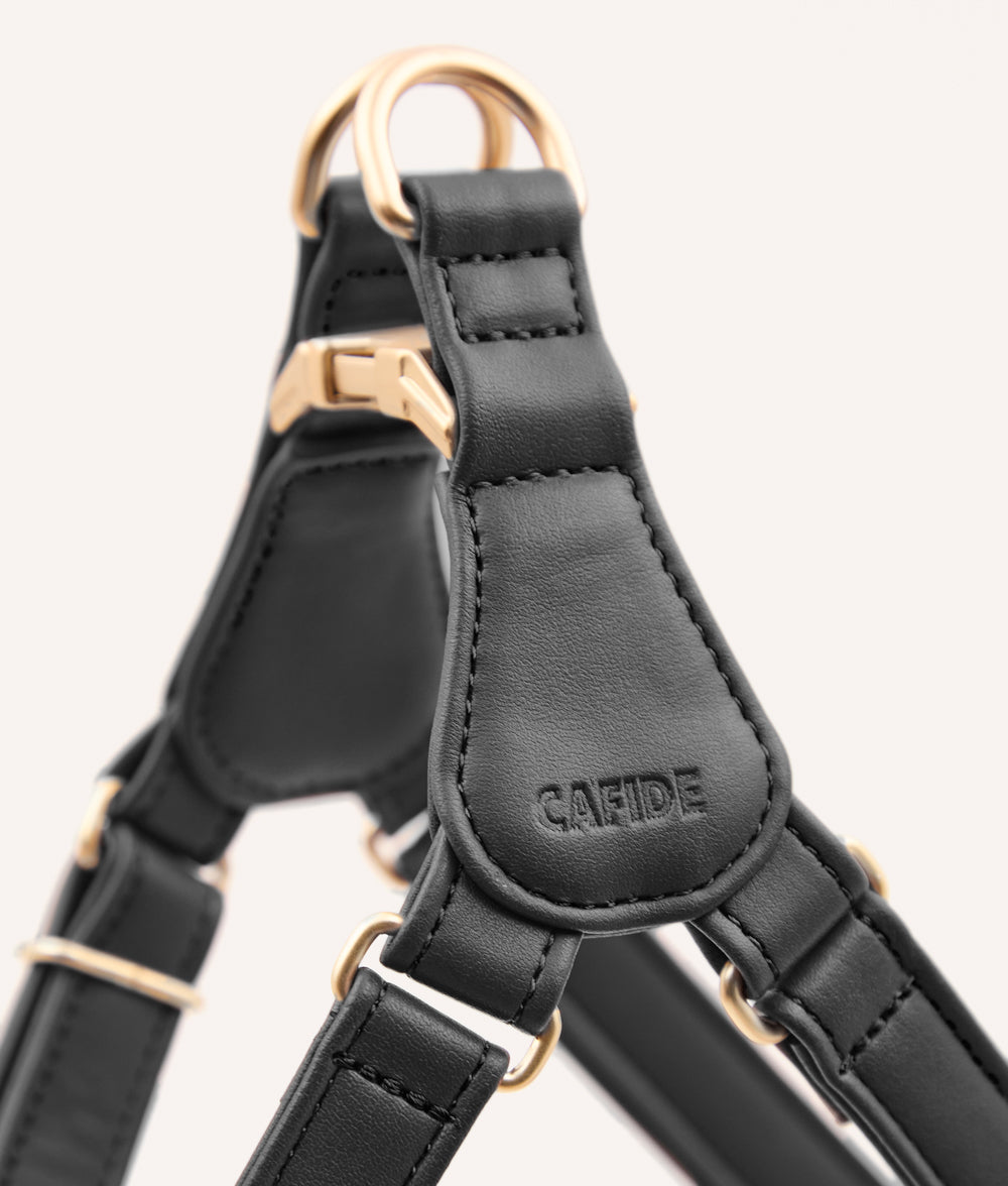 Schwarz Hundegeschirr aus Veganem Leder, Jala