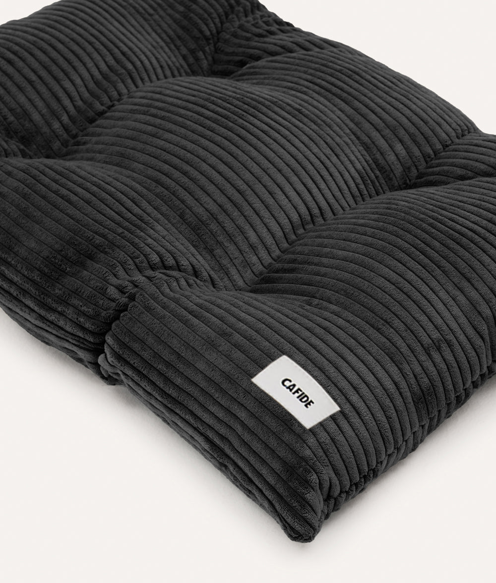 Coussin de lit pour chien en velours côtelé noir, Bela