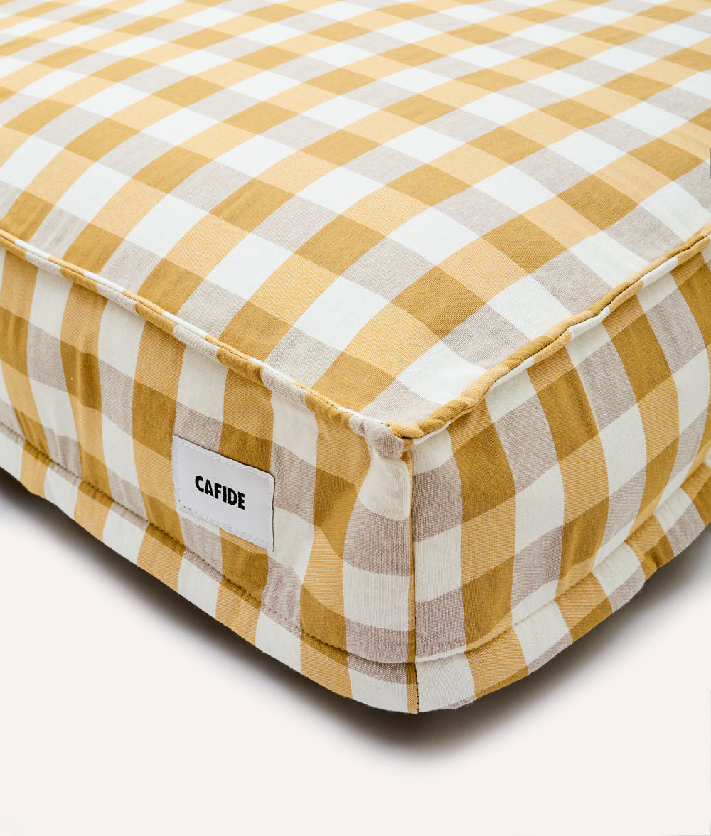 Senfgelbes Vichy-Hundebett, Cuadra