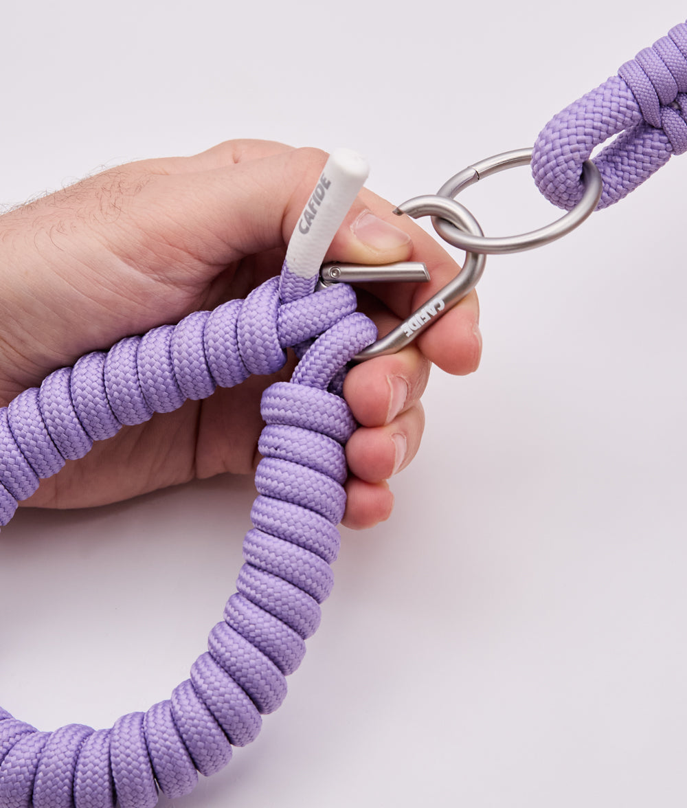 Correa Violeta, Ona