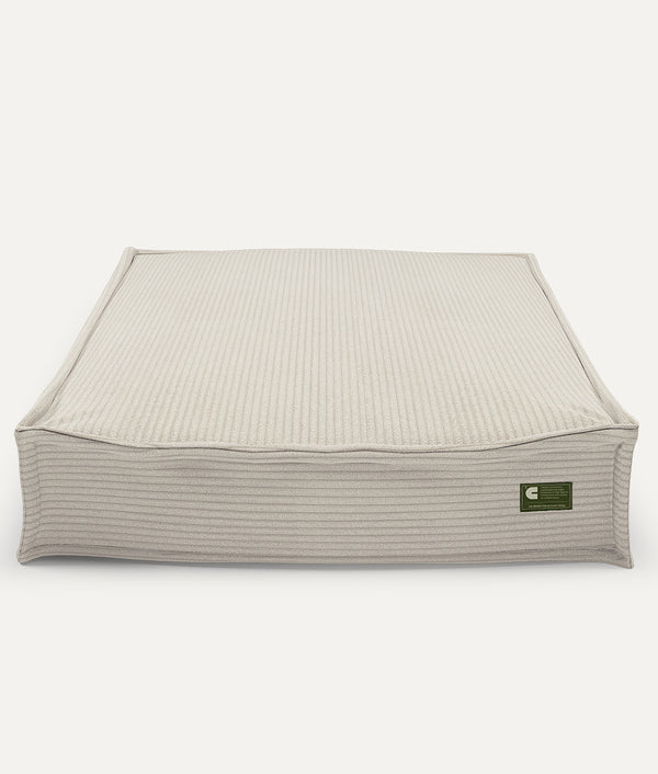 White Corduroy Dog Bed, Cuadra