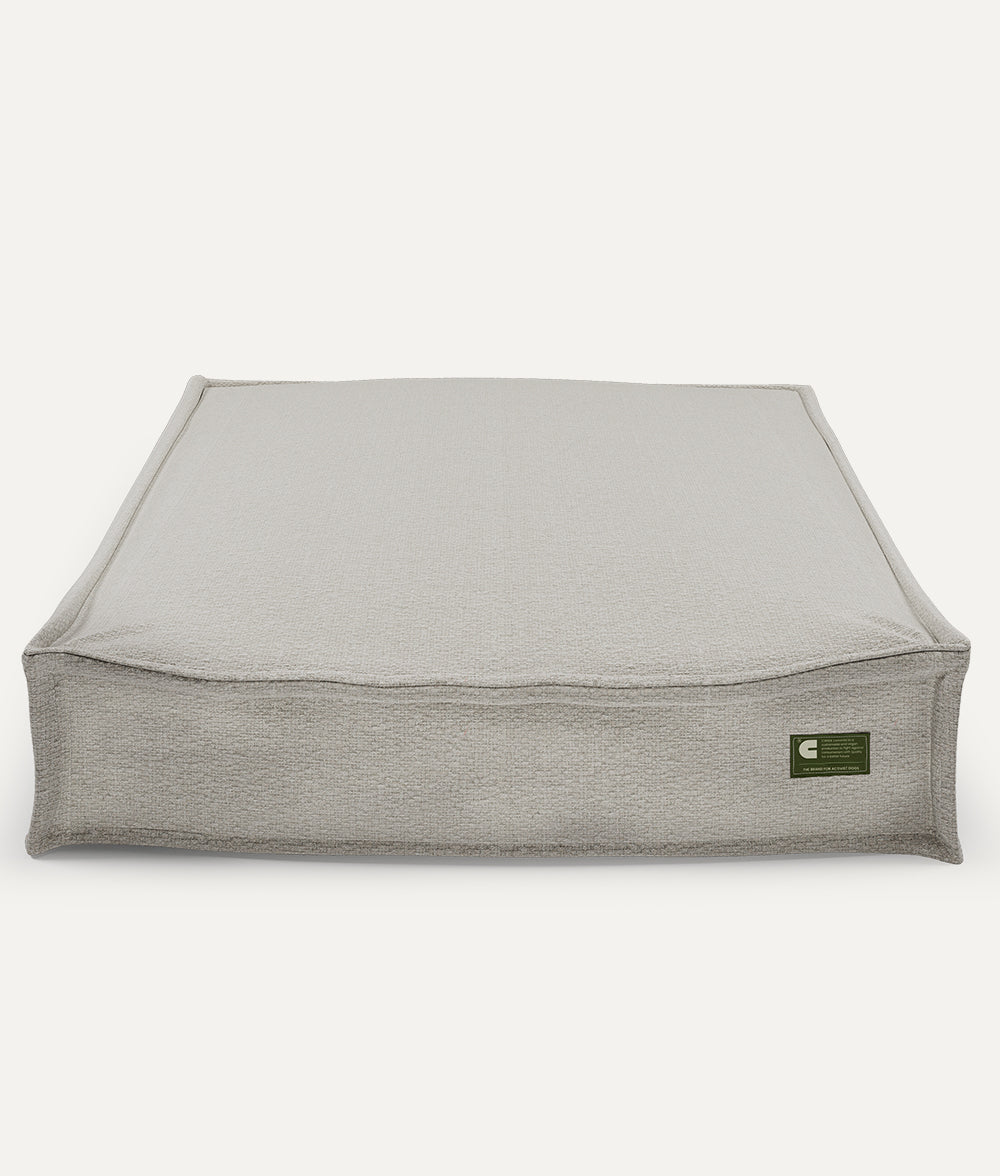 Hochwertiges weißes Hundebett, Cuadra