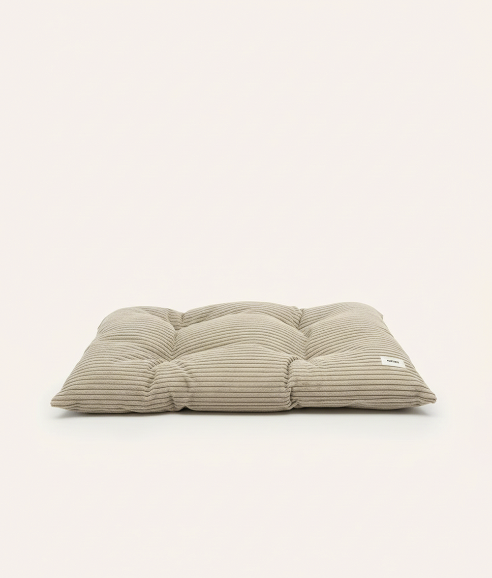 Hundebett-Kissen aus Cord in Beige, Bela