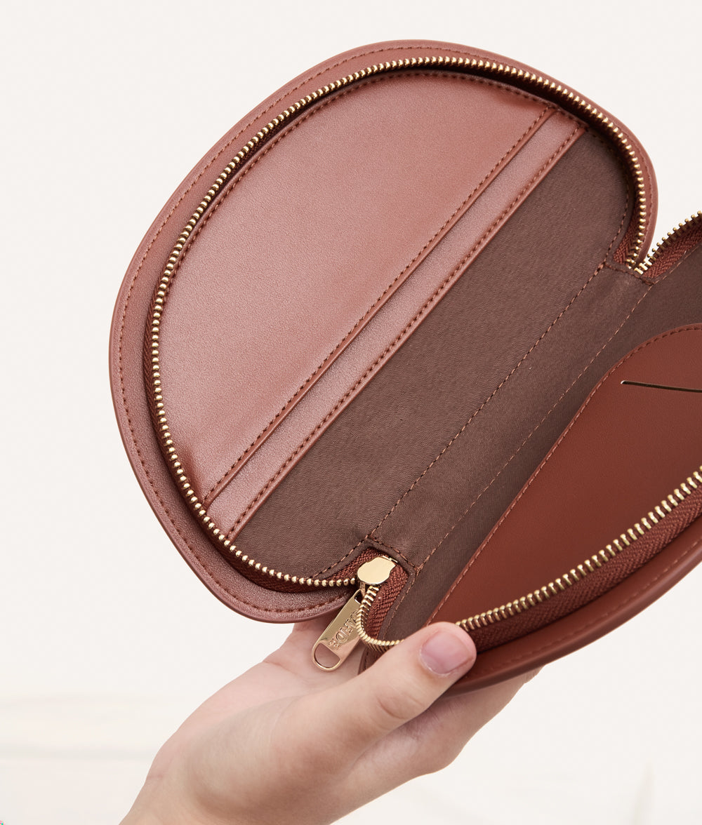 Travel Document Holder for Dogs Brown, Jala